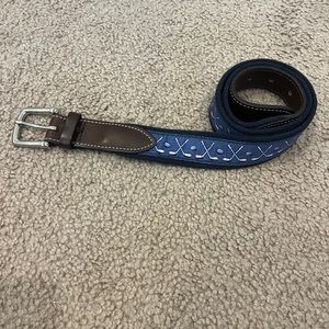 Vineyard vines hockey belt